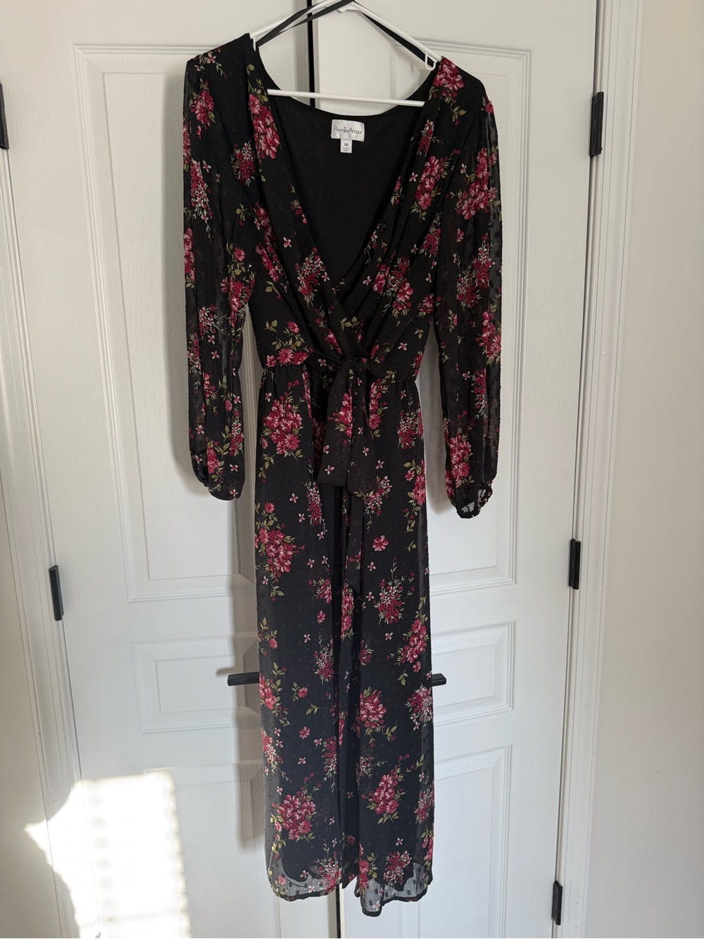 Floral Dress with Waist Tie by - Black with Pink Floral